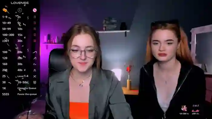 liana_kisses