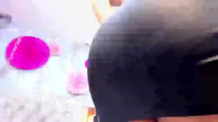 mia_18v