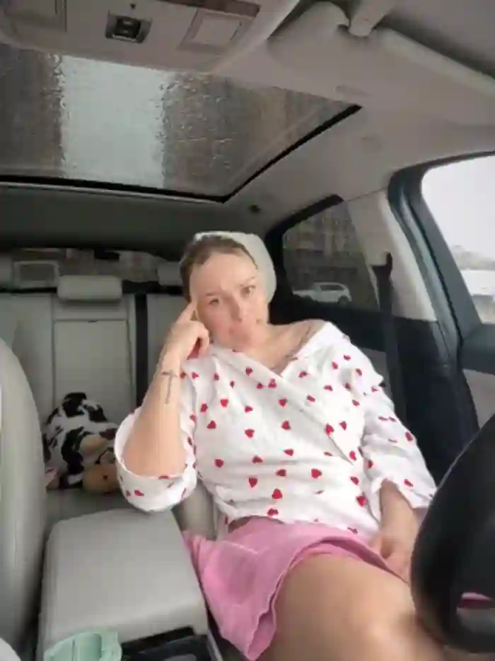 Bondgirl_013