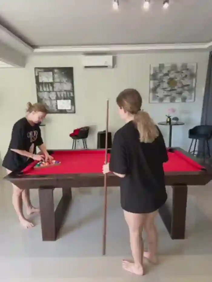 Nura_n_Sarah