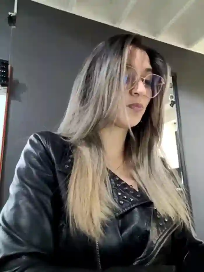 Isabella_Varella