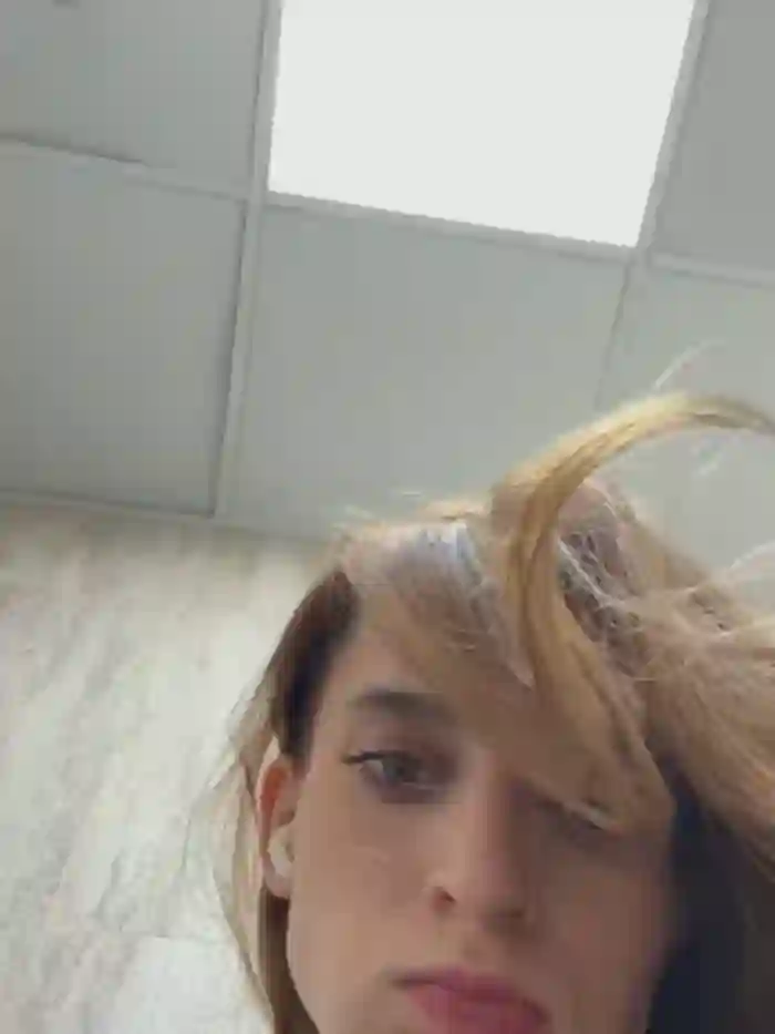 -AngelAri-