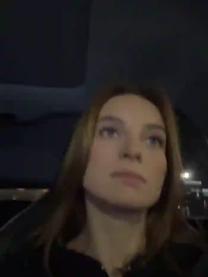 -AngelAri-