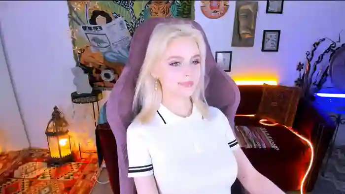 LeonaStane