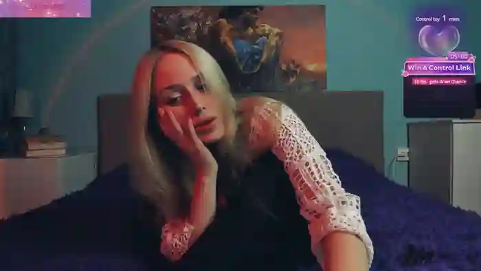 Linda_Roxy
