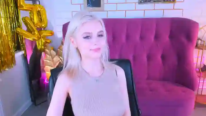 LeonaStane