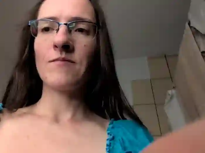 Milky_hairy_mommy