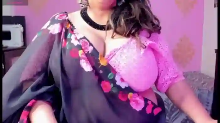 Gulabi_Queen