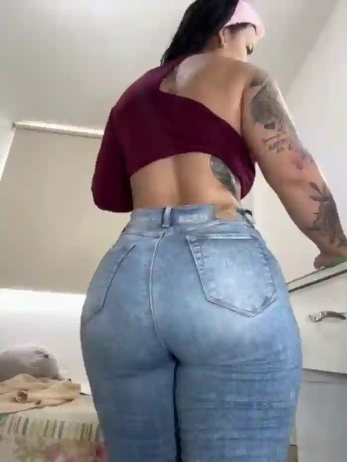 lau_ass_goddess