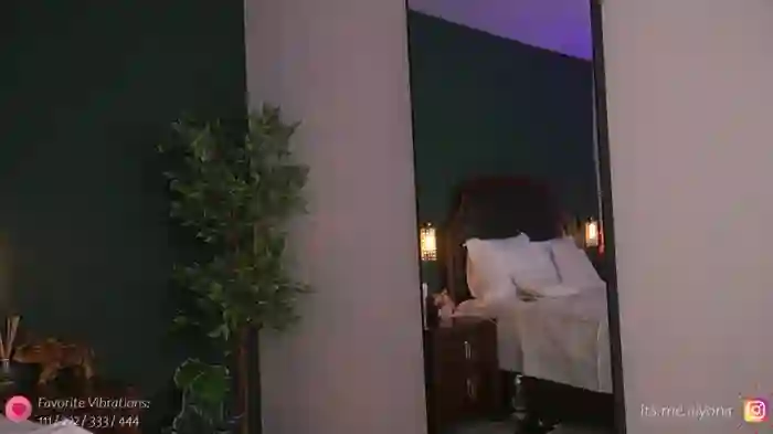 AlyonaX