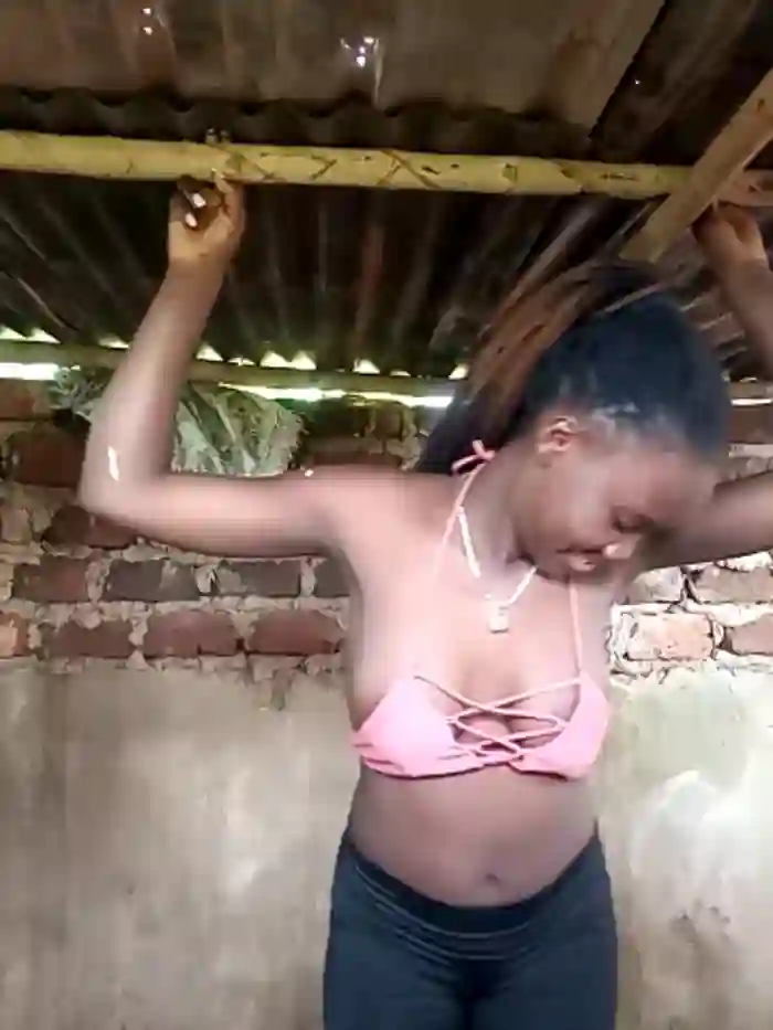 Black_juicy24