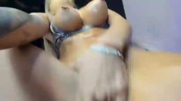 LisaAkira