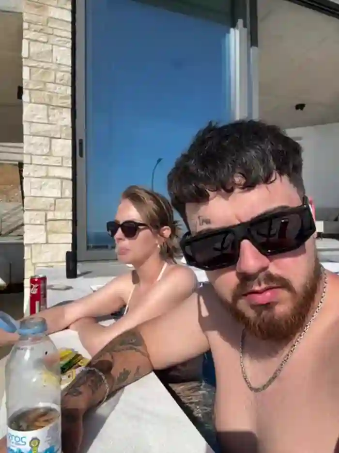 MrAndMrsSavage