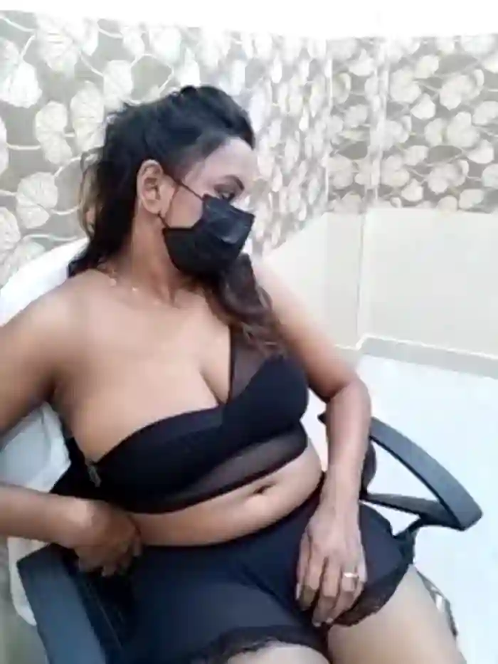 OyoWali-Bhabhi