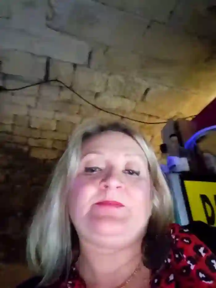 lady_charlyne