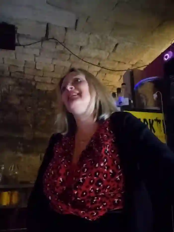 lady_charlyne