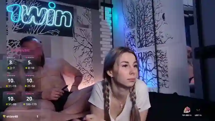 niki7377