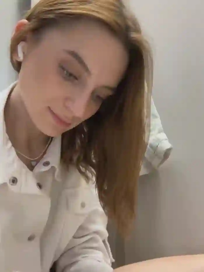 -AngelAri-