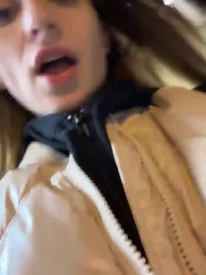 -AngelAri-