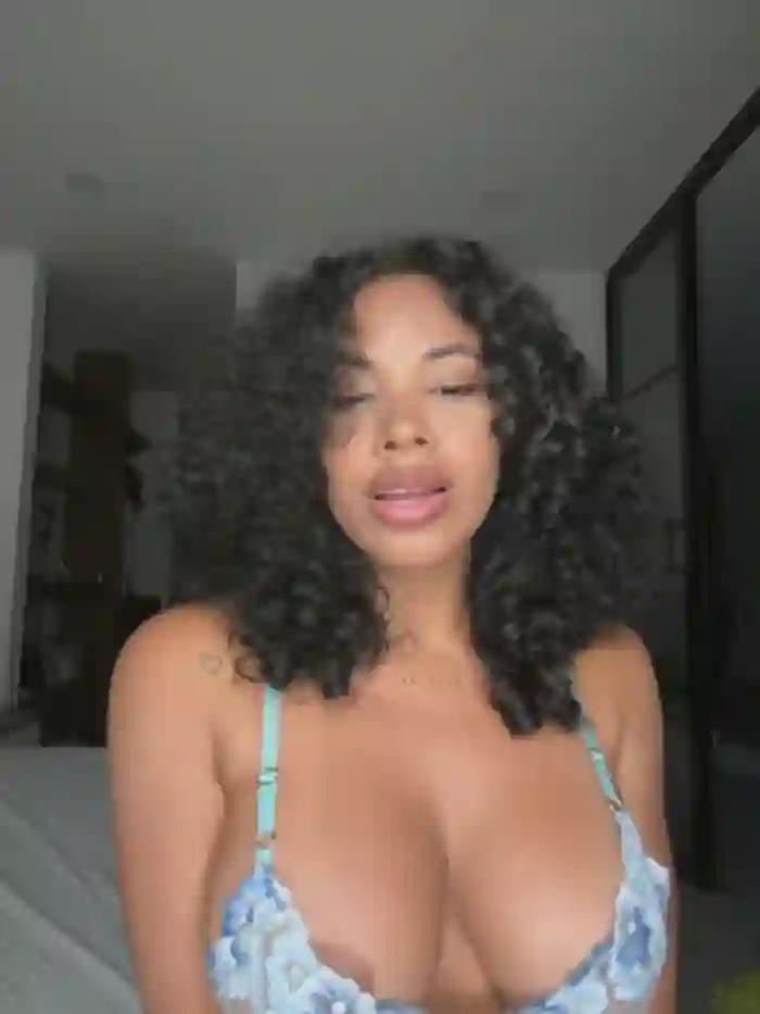 Brunettexio