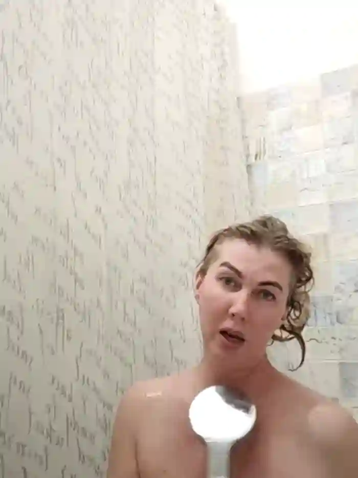 stellahere8