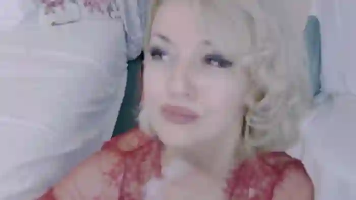 ClassyTinaa
