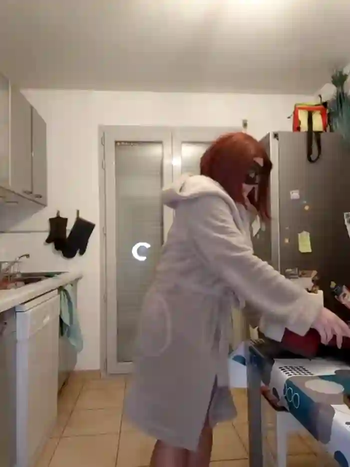 la_petite_prunette69