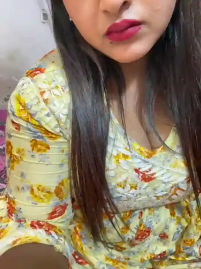 Ayesha_mahi