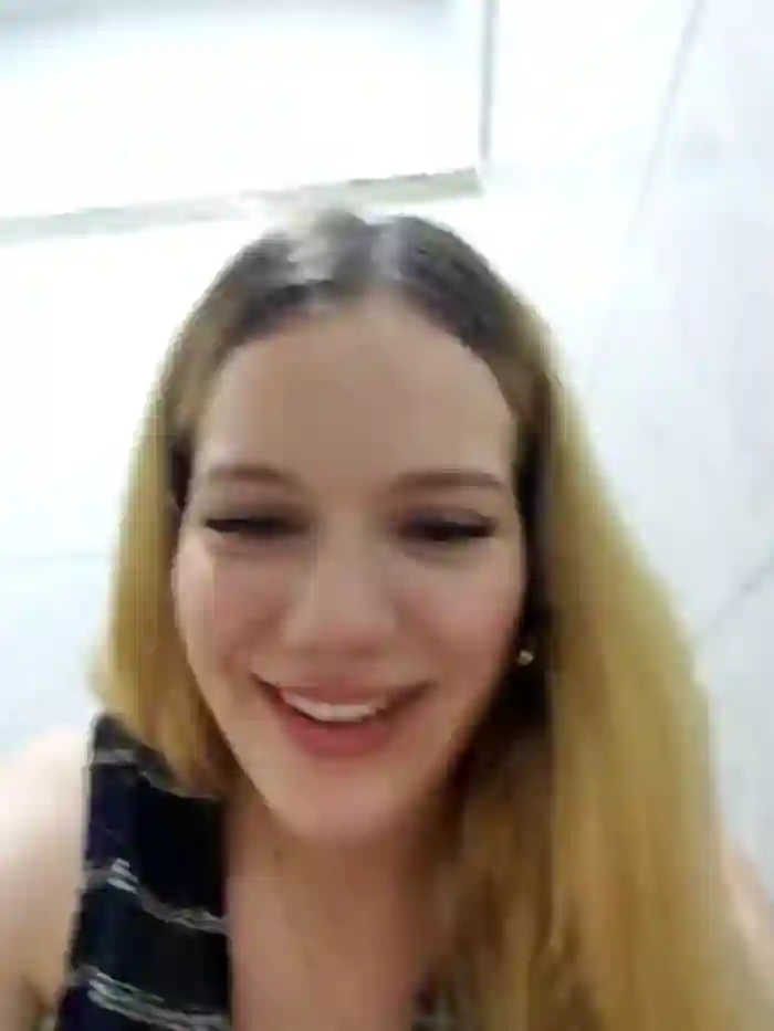 NicoleCut