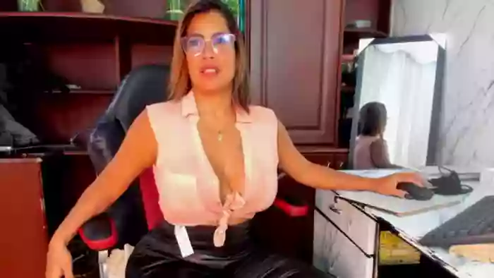 AlixLow