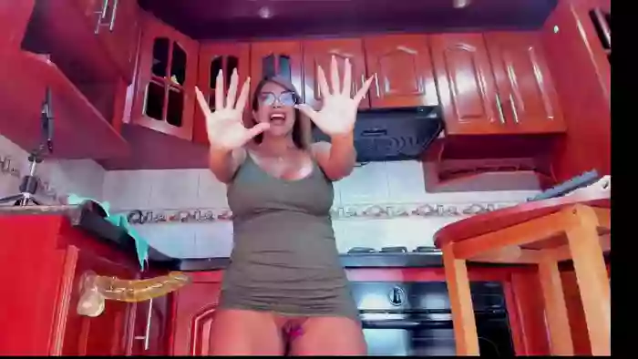 AlixLow
