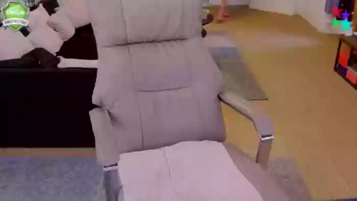 JuneLaFrenchie
