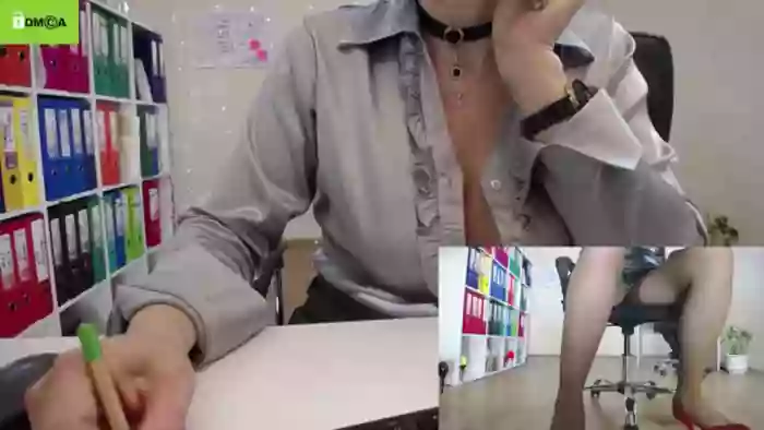 LegsOffice69