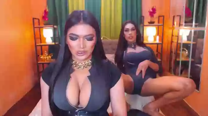 LaraSmithSabrinaSumaDuo