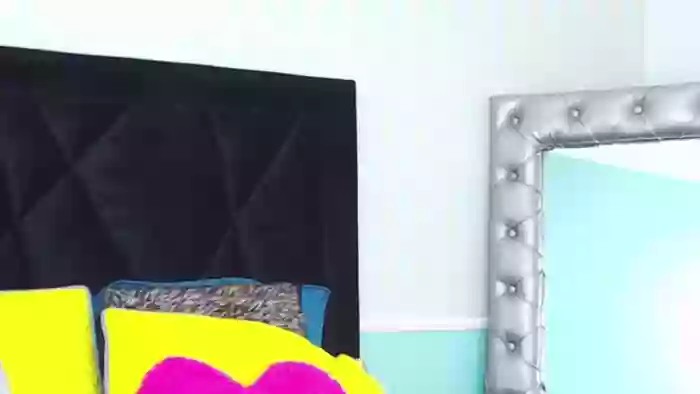TarahDustin