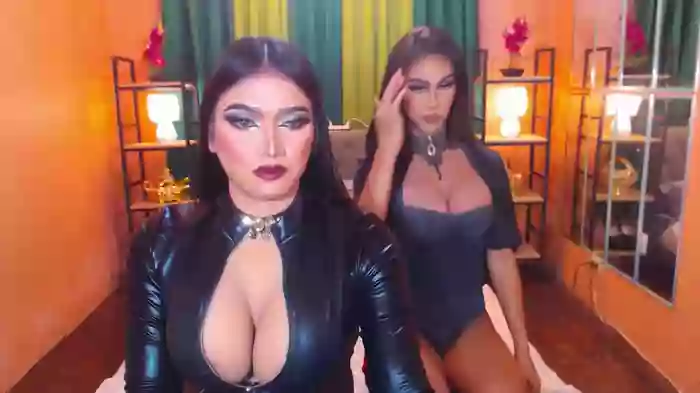 LaraSmithSabrinaSumaDuo