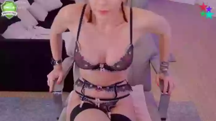 JuneLaFrenchie