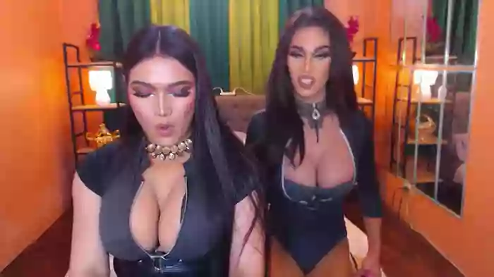 LaraSmithSabrinaSumaDuo