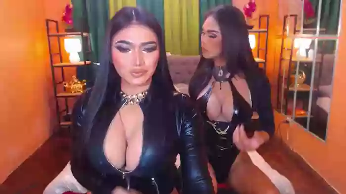 LaraSmithSabrinaSumaDuo