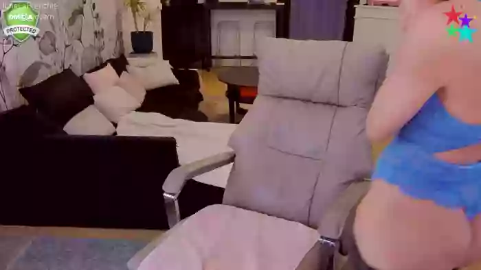 JuneLaFrenchie