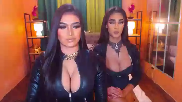LaraSmithSabrinaSumaDuo