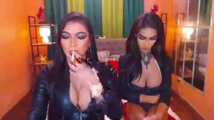 LaraSmithSabrinaSumaDuo