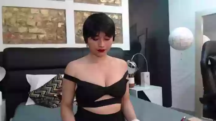 MiaLeblanc