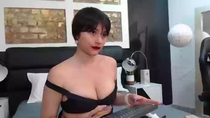 MiaLeblanc