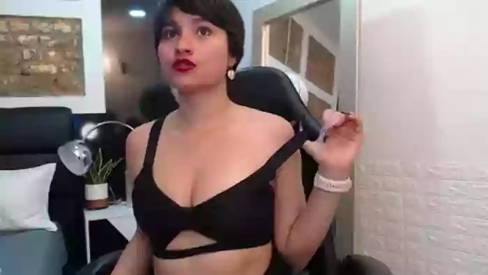 MiaLeblanc