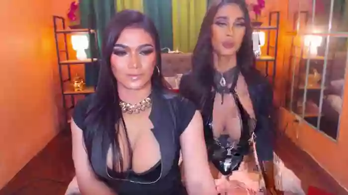 LaraSmithSabrinaSumaDuo