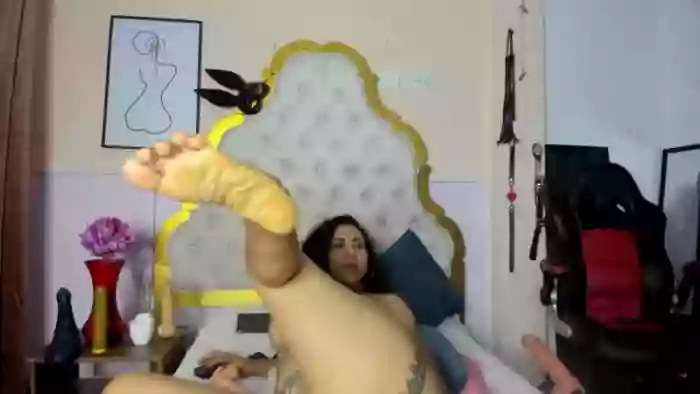 NaomyHott69