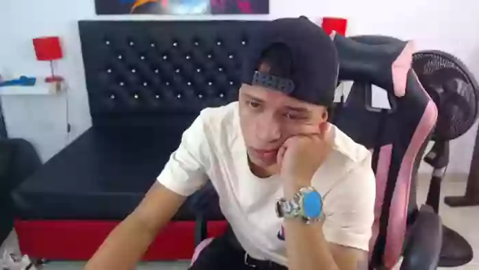 JamesFuckAshly
