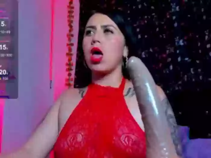 AlexandraJoneess