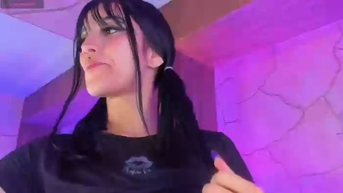 LindaWatsong